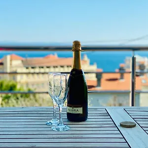 Almare Apartment